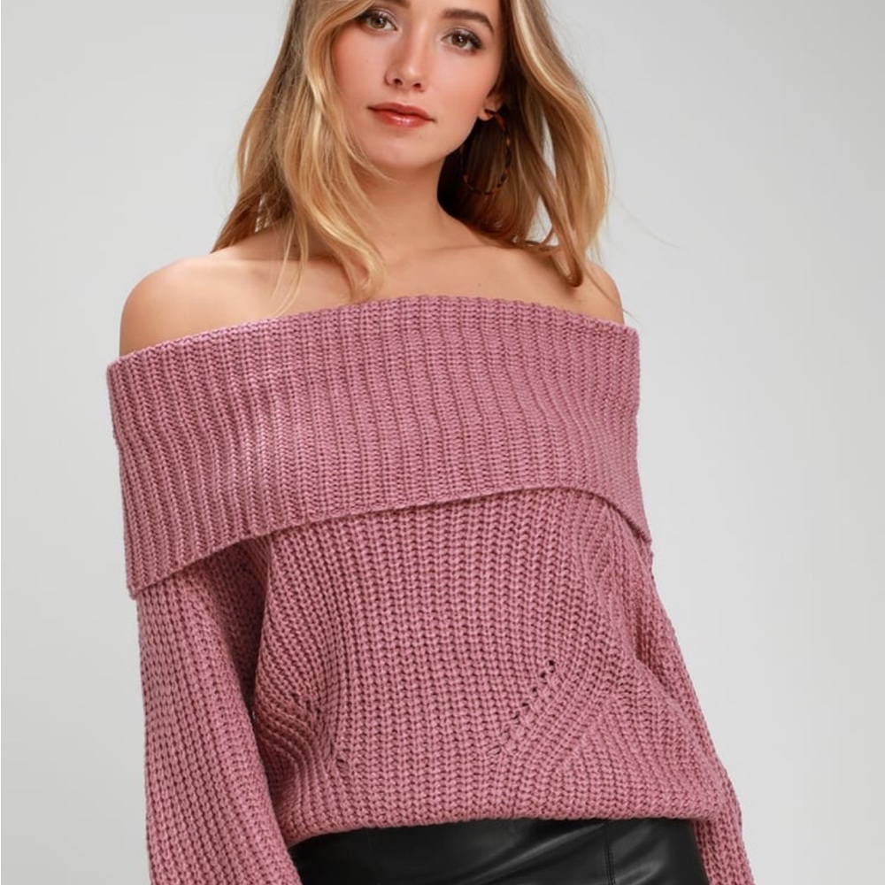 NWT lulus off shoulder sweater